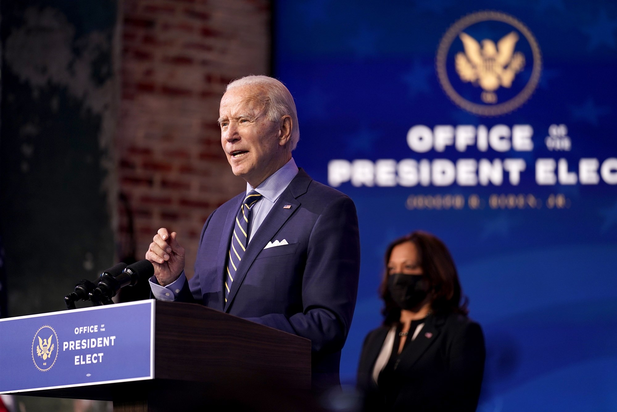 Biden accuses Trump political appointees of obstructing transition process