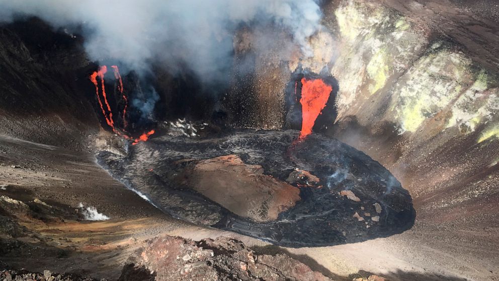 Park rangers cite visitors to Hawaii volcano eruption site
