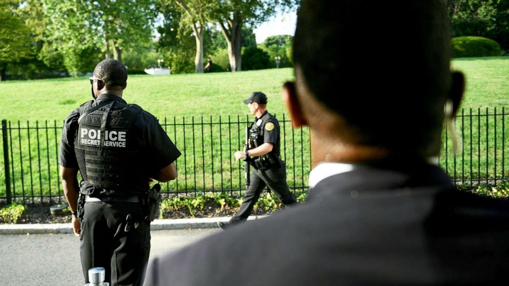 Secret Service in the business of protection, not politics: ANALYSIS